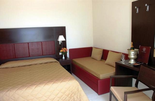Hotel Capitol San Mauro Mare Zimmer foto